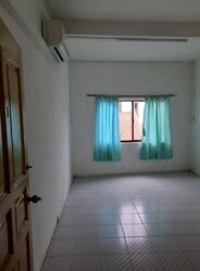 Geylang Road (D14), Apartment #610327211